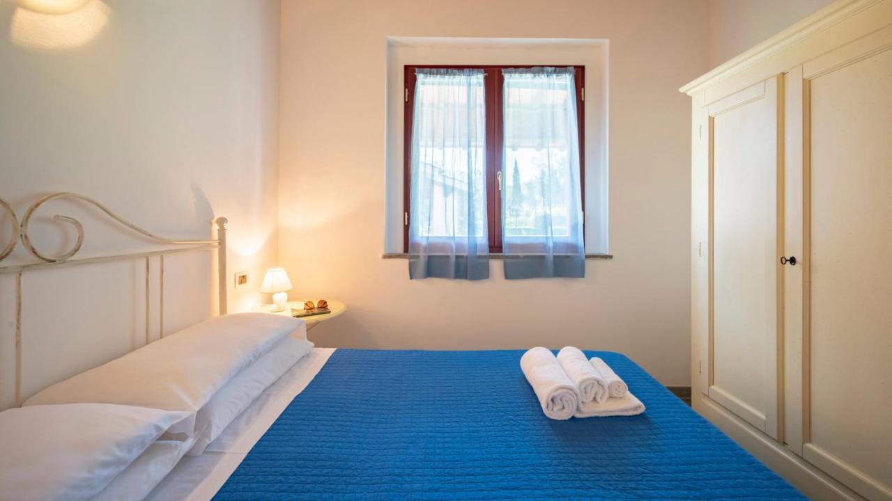 Villaggio Il Girasole フォッローニカ エクステリア 写真