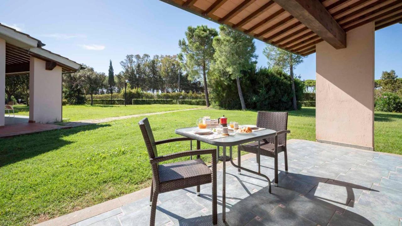 Villaggio Il Girasole フォッローニカ エクステリア 写真