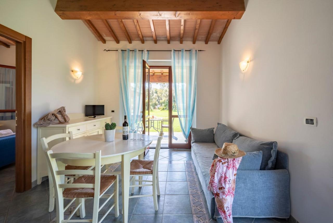 Villaggio Il Girasole フォッローニカ エクステリア 写真