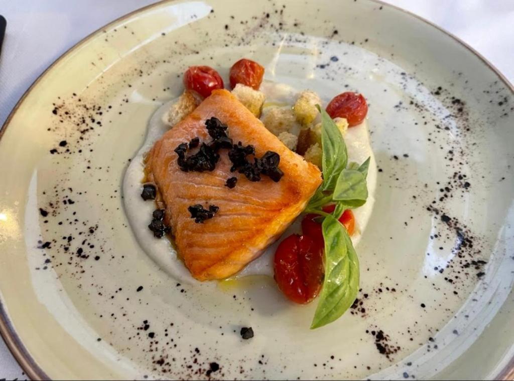 Villaggio Il Girasole フォッローニカ エクステリア 写真
