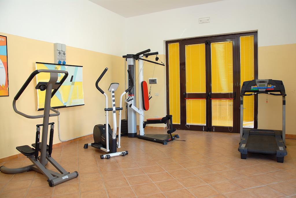 Villaggio Il Girasole フォッローニカ エクステリア 写真
