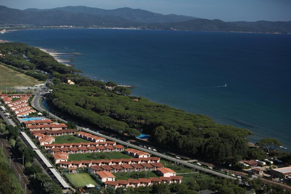 Villaggio Il Girasole フォッローニカ エクステリア 写真